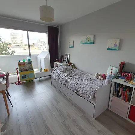 Spacious And Welcoming Family Paris