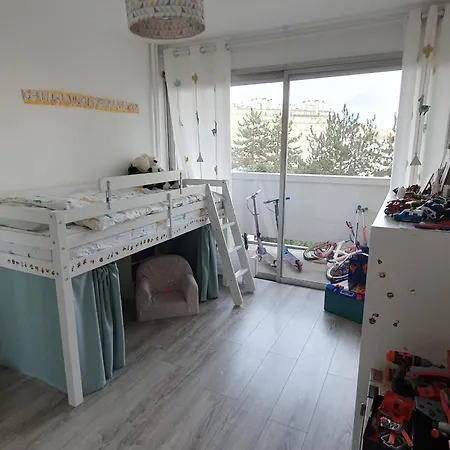 Spacious And Welcoming Family Appartement Paris